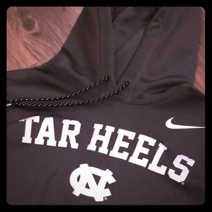 Nike UNC Performance Hoodie